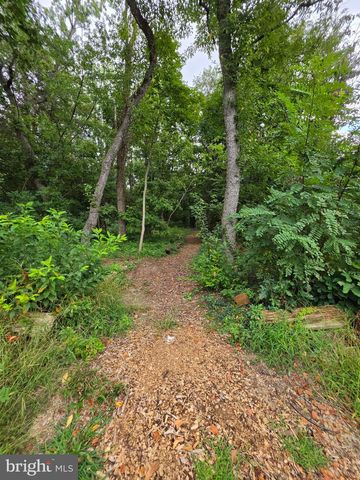 415 PINE AVE, Deptford, NJ 08096