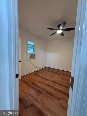 415 PINE AVE, Deptford, NJ 08096