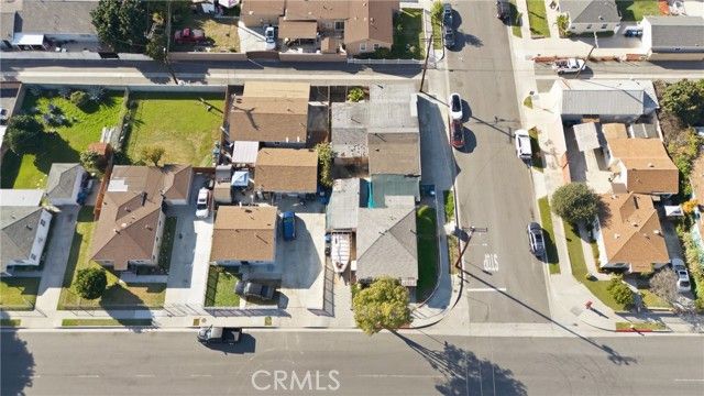 16203 Orange, Paramount, CA 90723