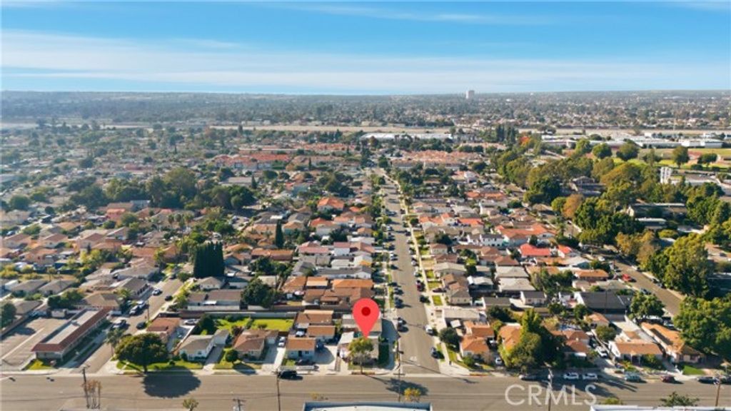 16203 Orange, Paramount, CA 90723