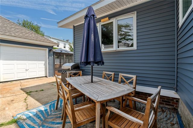 103 Calaman Road, Cranston, RI 02910