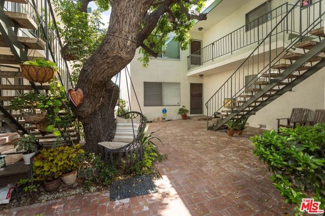 2313 5th Street 2, Santa Monica, CA 90405