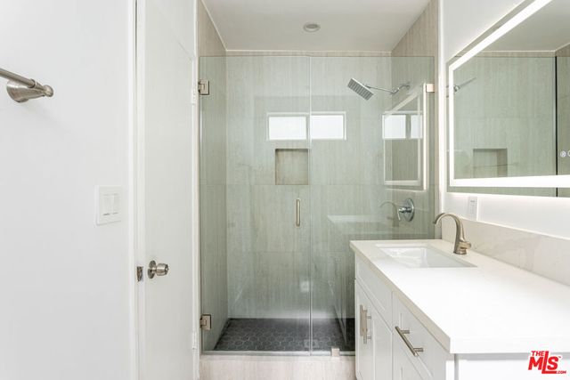 2313 5th Street 2, Santa Monica, CA 90405