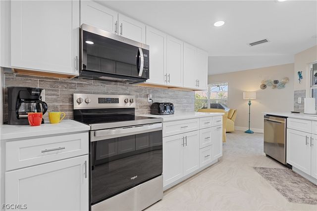 1832 Palaco Grande PKWY, Cape Coral, FL 33904