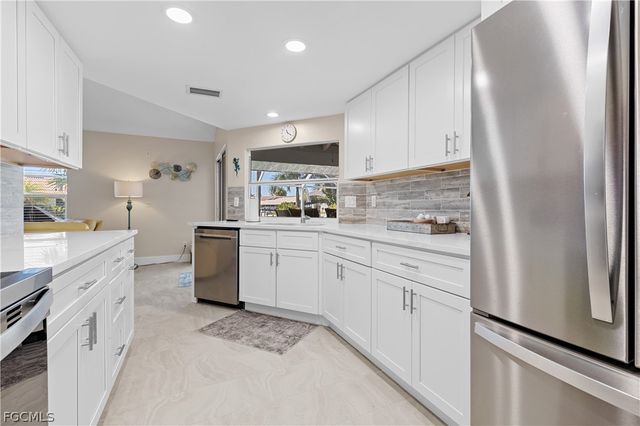 1832 Palaco Grande PKWY, Cape Coral, FL 33904