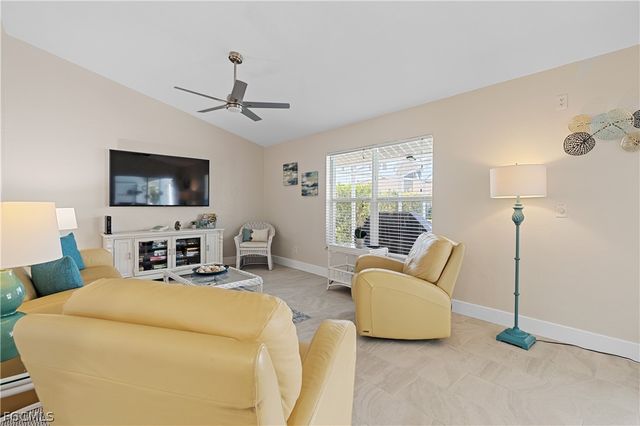 1832 Palaco Grande PKWY, Cape Coral, FL 33904