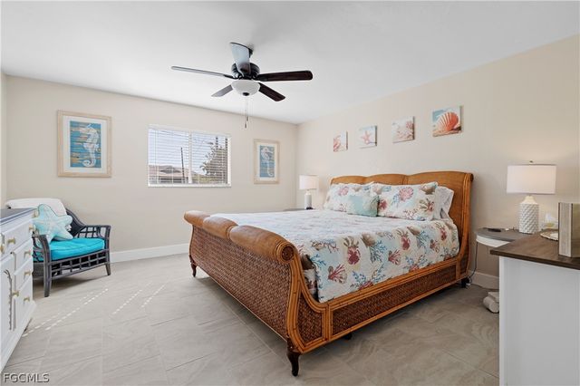 1832 Palaco Grande PKWY, Cape Coral, FL 33904