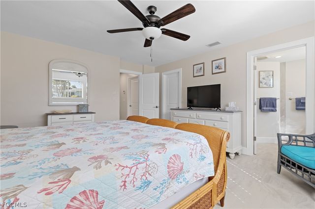 1832 Palaco Grande PKWY, Cape Coral, FL 33904