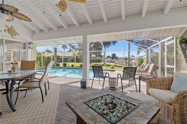 1832 Palaco Grande PKWY, Cape Coral, FL 33904