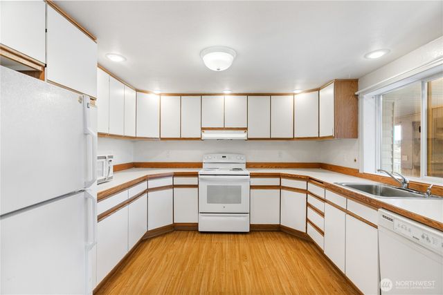 112 & 114 S Lafayette Avenue, Bremerton, WA 98312