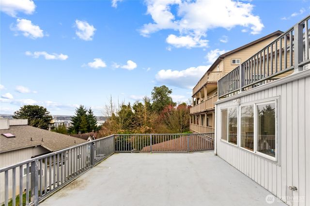 112 & 114 S Lafayette Avenue, Bremerton, WA 98312