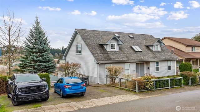 112 & 114 S Lafayette Avenue, Bremerton, WA 98312