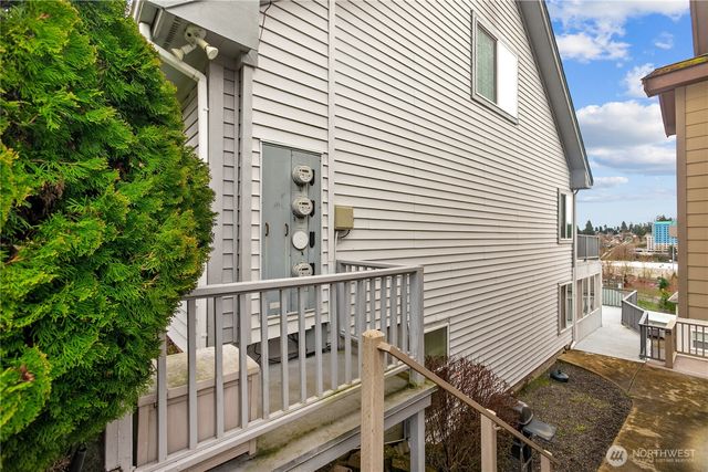 112 & 114 S Lafayette Avenue, Bremerton, WA 98312