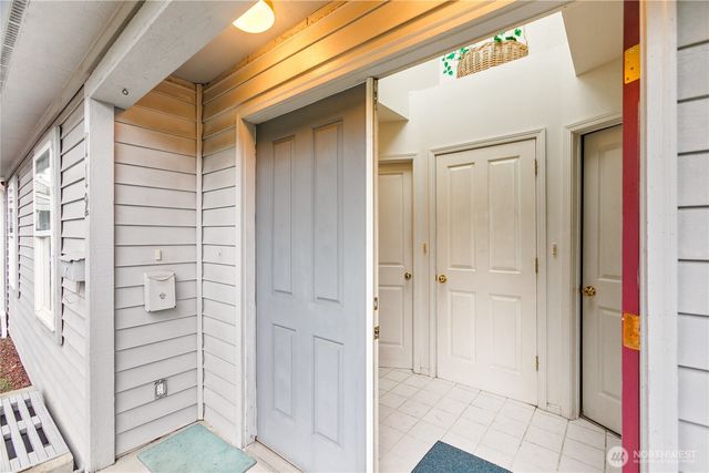 112 & 114 S Lafayette Avenue, Bremerton, WA 98312