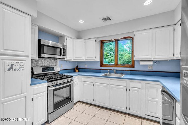 185 Sams Road, Jackson, NJ 08527