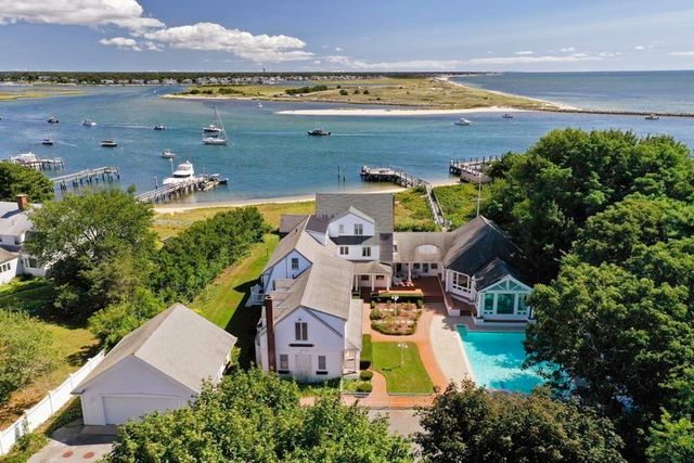 188 South St, Yarmouth, MA 02664