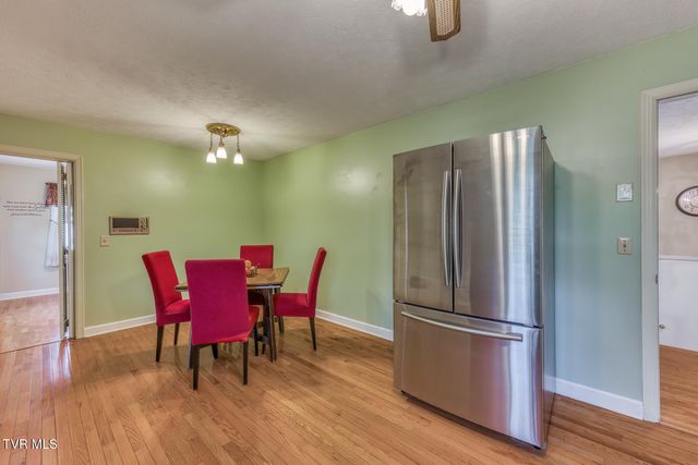 908 Meadow Lane, Kingsport, TN 37663