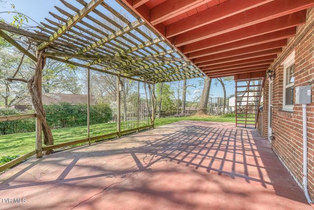 908 Meadow Lane, Kingsport, TN 37663