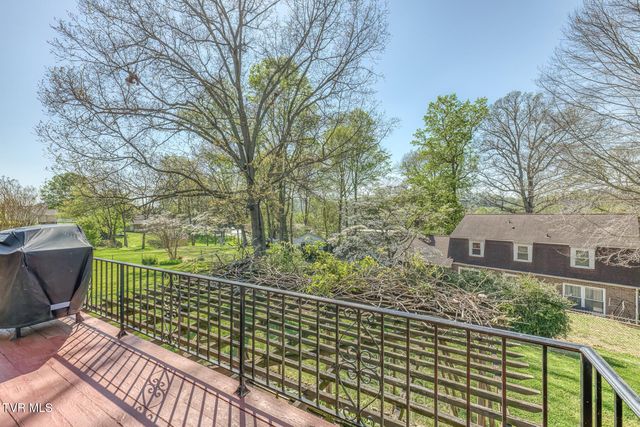 908 Meadow Lane, Kingsport, TN 37663