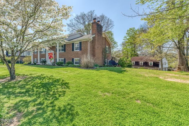 908 Meadow Lane, Kingsport, TN 37663