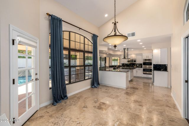 8272 S PECAN GROVE Circle, Tempe, AZ 85284