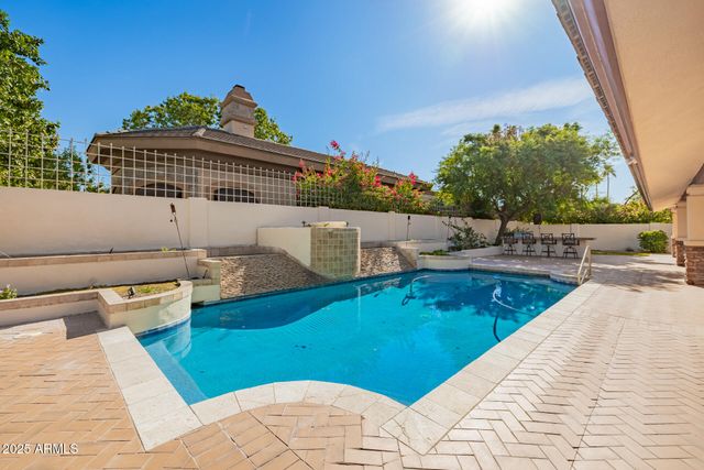 8272 S PECAN GROVE Circle, Tempe, AZ 85284