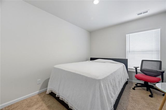 1500 Auckland CT, Newport News, VA 23608