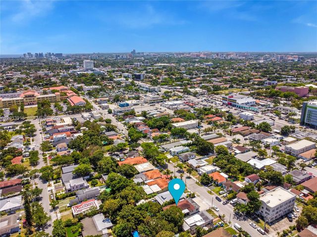201 NW 25th Ave, Miami, FL 33125