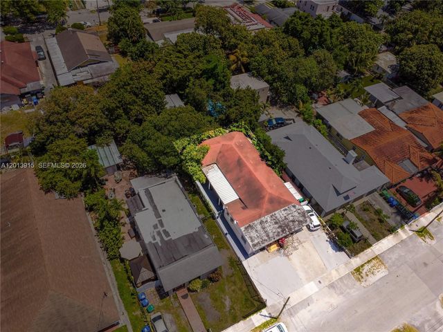 201 NW 25th Ave, Miami, FL 33125