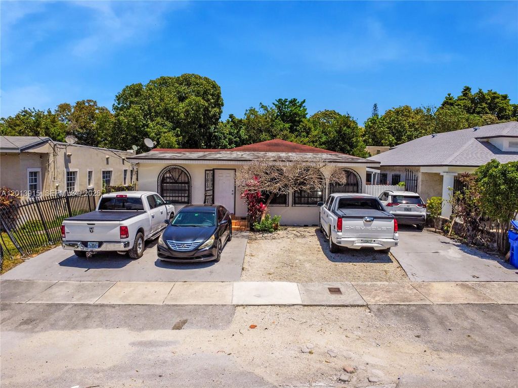 201 NW 25th Ave, Miami, FL 33125