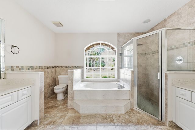 2376 Fawn Drive, Loxahatchee, FL 33470