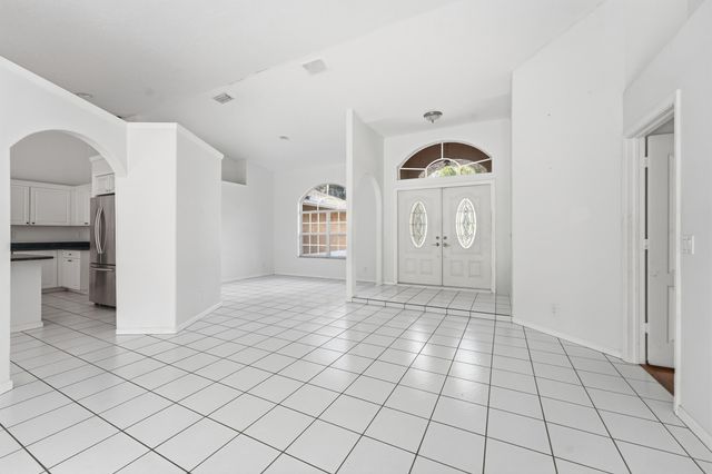 2376 Fawn Drive, Loxahatchee, FL 33470