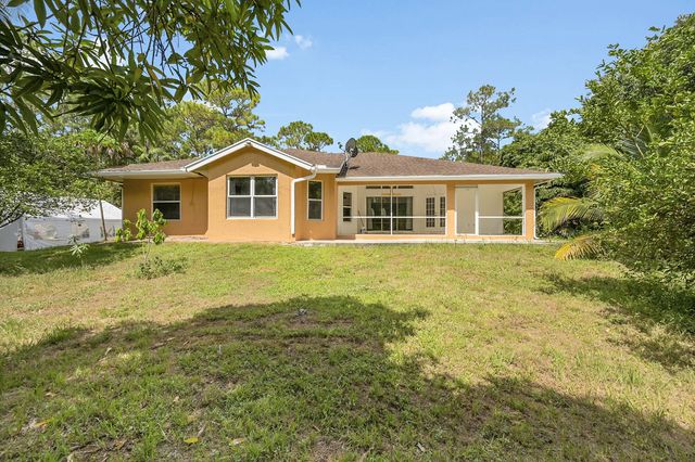 2376 Fawn Drive, Loxahatchee, FL 33470