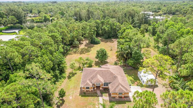 2376 Fawn Drive, Loxahatchee, FL 33470