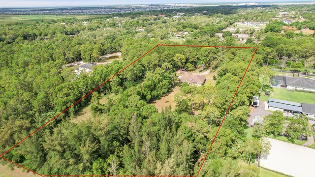 2376 Fawn Drive, Loxahatchee, FL 33470