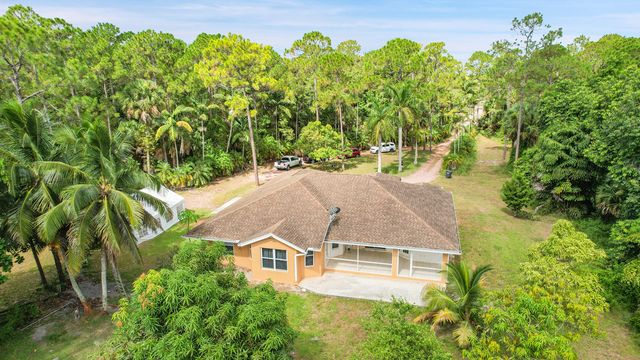 2376 Fawn Drive, Loxahatchee, FL 33470