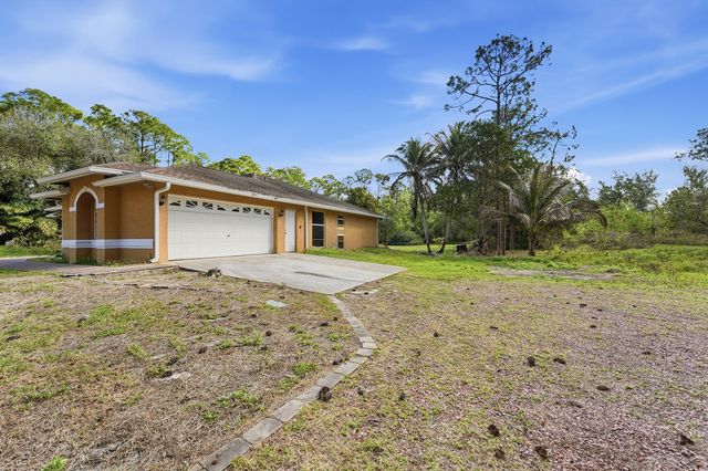 2376 Fawn Drive, Loxahatchee, FL 33470