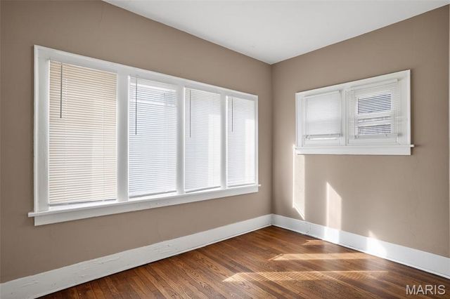 437 S Clark Avenue, St Louis, MO 63135