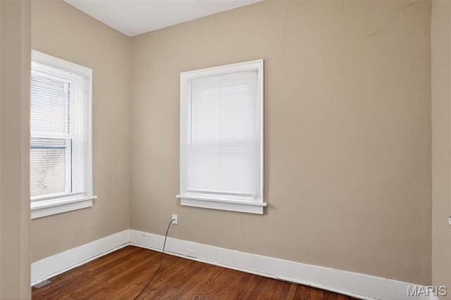 437 S Clark Avenue, St Louis, MO 63135