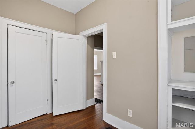 437 S Clark Avenue, St Louis, MO 63135