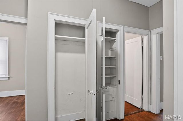 437 S Clark Avenue, St Louis, MO 63135