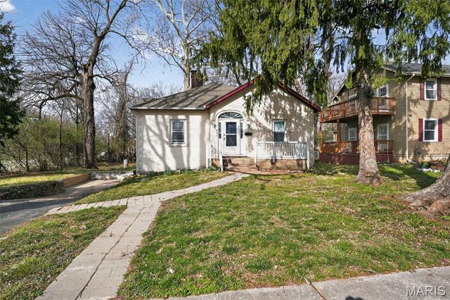 437 S Clark Avenue, St Louis, MO 63135