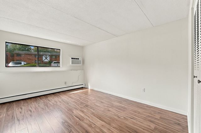 75 Mccormick Terrace 13, Stoughton, MA 02072
