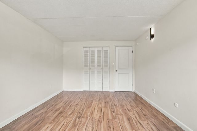 75 Mccormick Terrace 13, Stoughton, MA 02072