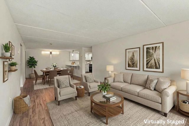 75 Mccormick Terrace 13, Stoughton, MA 02072