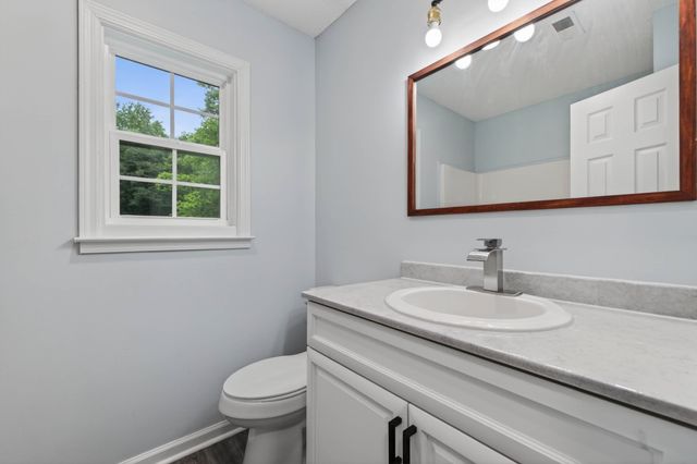 474 Bamburg Dr, Clarksville, TN 37040