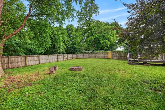 474 Bamburg Dr, Clarksville, TN 37040