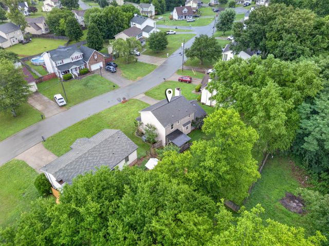 474 Bamburg Dr, Clarksville, TN 37040