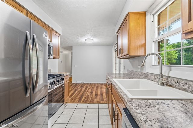 4501 Orchard Dale Drive NW, Canton, OH 44709