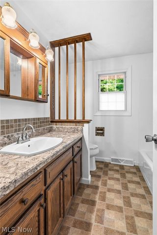 4501 Orchard Dale Drive NW, Canton, OH 44709